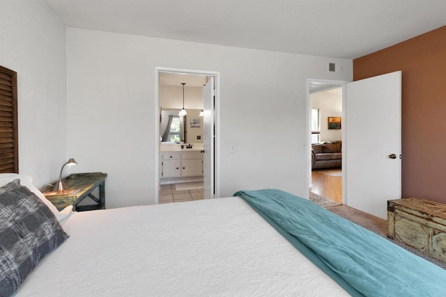 7488 Altiva Pl, Carlsbad, CA 92009 - bedroom featuring ensuite bath