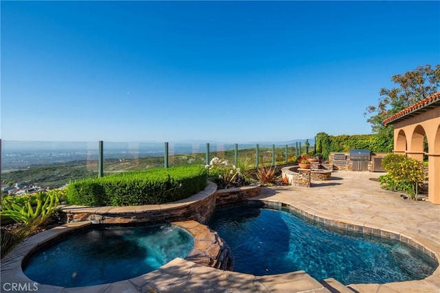 7 Ocean Heights Dr, Newport Coast, CA 92657 - view of pool featuring a patio area and a pool with connected hot tub