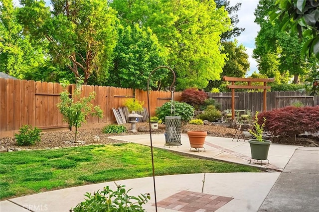 788 Marcia Ct, Chico, CA 95973 - view of yard featuring a patio area