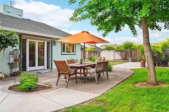 788 Marcia Ct, Chico, CA 95973 - view of patio / terrace with outdoor dining area