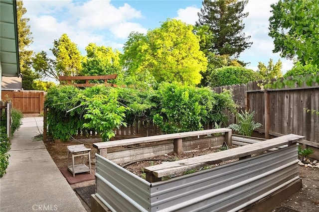 788 Marcia Ct, Chico, CA 95973 - view of yard featuring a vegetable garden and fence