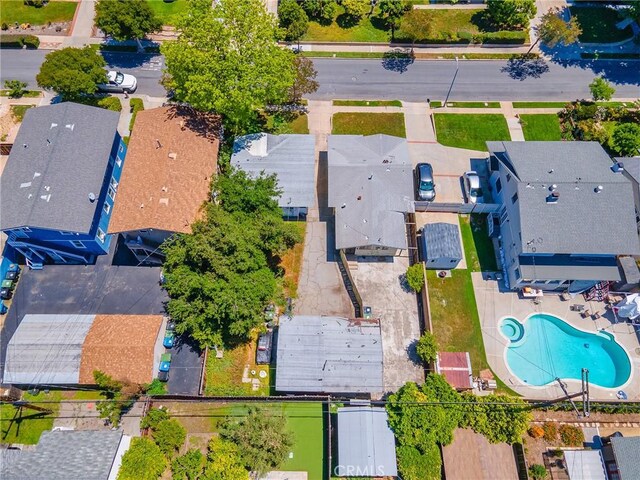 911 N Dos Robles Pl, Alhambra, CA 91801 - bird's eye view of a pool area