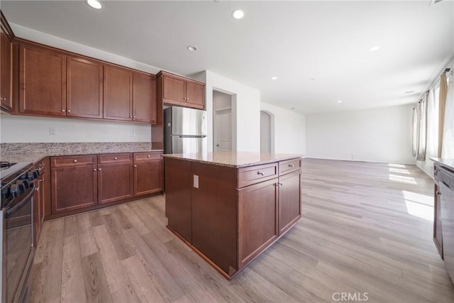 15177 Paseo Verde Pl, Victorville, CA 92394 - photo 20
