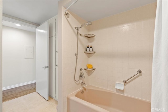 780P Via Los Altos, Laguna Woods, CA 92637 - full bath featuring shower / tub combo with curtain and baseboards