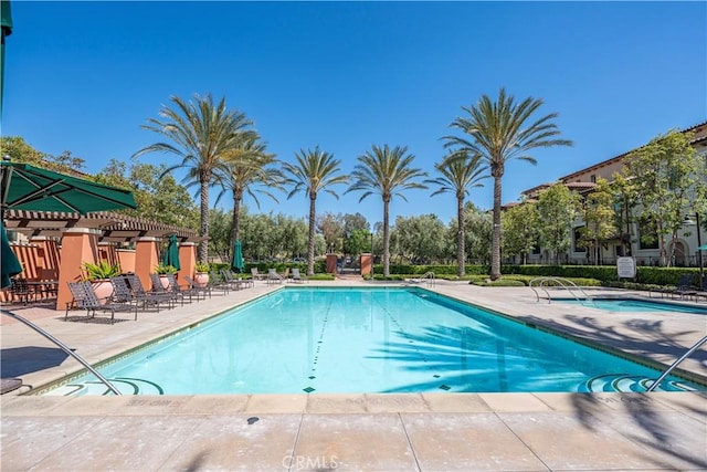 135 Neptune, Irvine, CA 92618 - community pool with a patio
