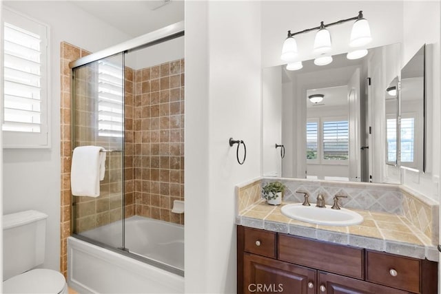 27371 Via Priorato, San Juan Capistrano, CA 92675 - full bath with bath / shower combo with glass door, toilet, and vanity