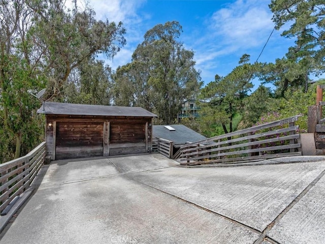 5581 Sunbury Ave, Cambria, CA 93428 - photo 2
