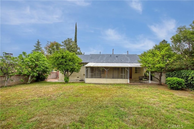 10345 Sherman Grove Ave, Sunland, CA 91040 - rear view of property with a sunroom