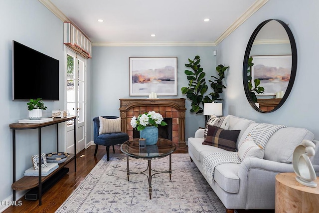 741 Burleigh Dr, Pasadena, CA 91105 - living room featuring wood finished floors, ornamental molding, recessed lighting, and baseboards