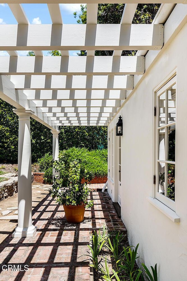741 Burleigh Dr, Pasadena, CA 91105 - view of patio with a pergola