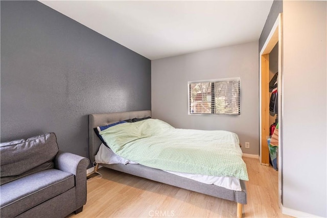 863 Ford Ln, Big Bear Lake, CA 92315 - bedroom featuring light wood-style floors and baseboards