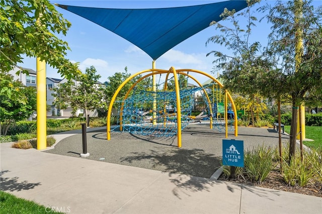 4565 S Bryant Paseo Ln, Ontario, CA 91762 - view of community playground