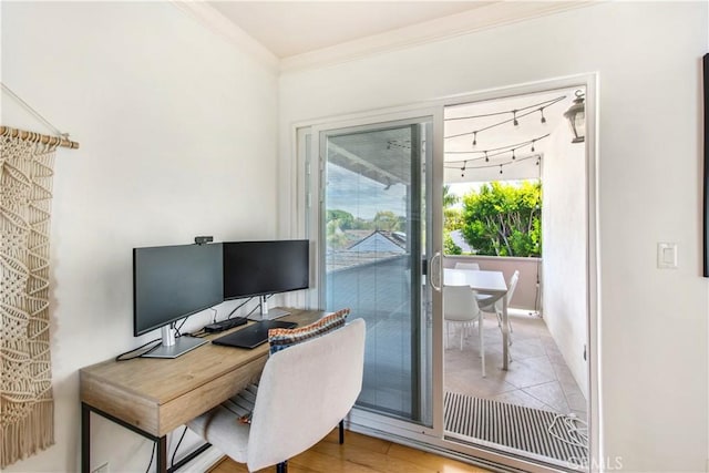 office area with crown molding