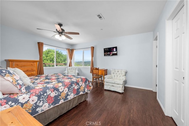 7525 Starlight Way, Julian, CA 92036 - bedroom with wood finished floors, baseboards, and ceiling fan
