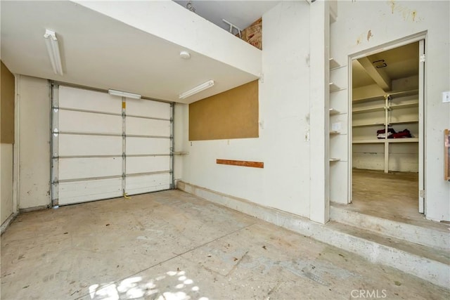 15632 Little Peak Rd, Hidden Valley Lake, CA 95467 - view of garage