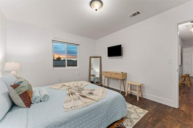 3872 Balsa Ave, Yucca Valley, CA 92284 - bedroom with wood finished floors and baseboards
