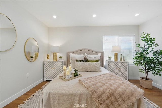 8142 Vantage Ave, North Hollywood, CA 91605 - bedroom featuring baseboards, wood finished floors, and recessed lighting