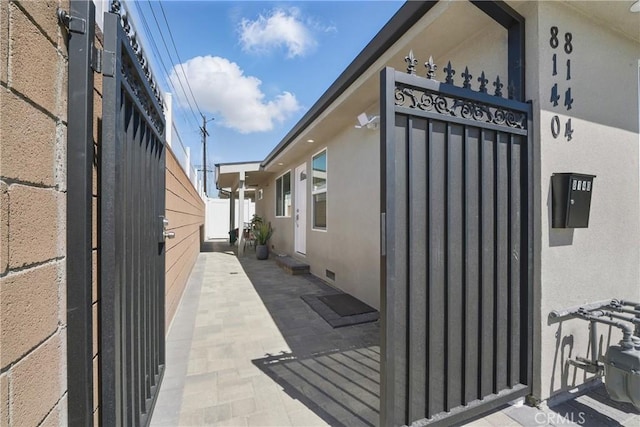 8142 Vantage Ave, North Hollywood, CA 91605 - view of side of home with stucco siding and fence
