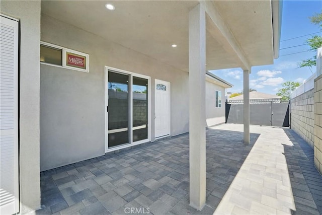 8142 Vantage Ave, North Hollywood, CA 91605 - view of patio / terrace with fence