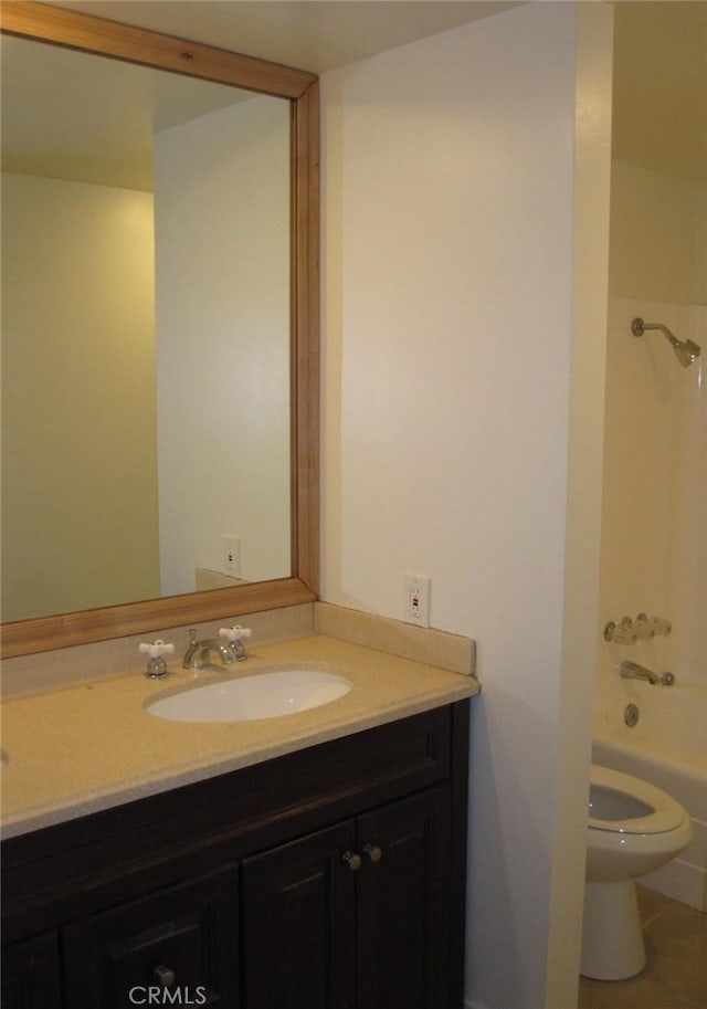 26925 Via Grande, Mission Viejo, CA 92691 - bathroom with vanity, toilet, and washtub / shower combination
