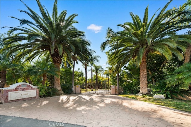 1782 Chota Rd, La Habra Heights, CA 90631 - view of property's community with a gate and fence