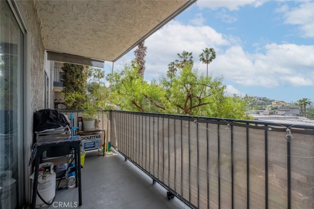 1517 E Garfield Ave Unit 94, Glendale, CA 91205 - view of balcony