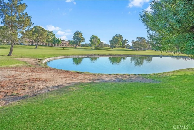 27535 Lakeview Dr Unit 37, Helendale, CA 92342 - water view featuring a golf course