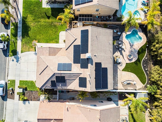 drone / aerial view of a pool