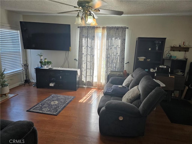 519 N Sloan Ave, Compton, CA 90221