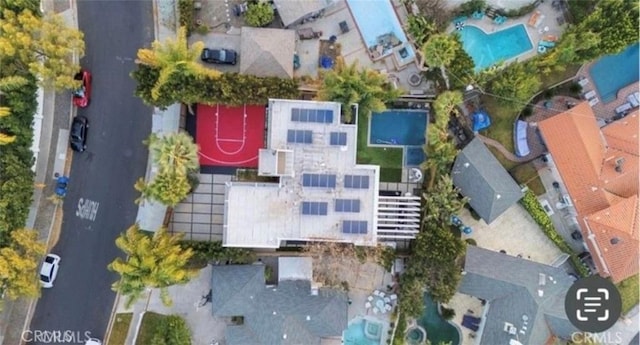4841 Alonzo Ave, Encino, CA 91316 - drone / aerial view of a pool