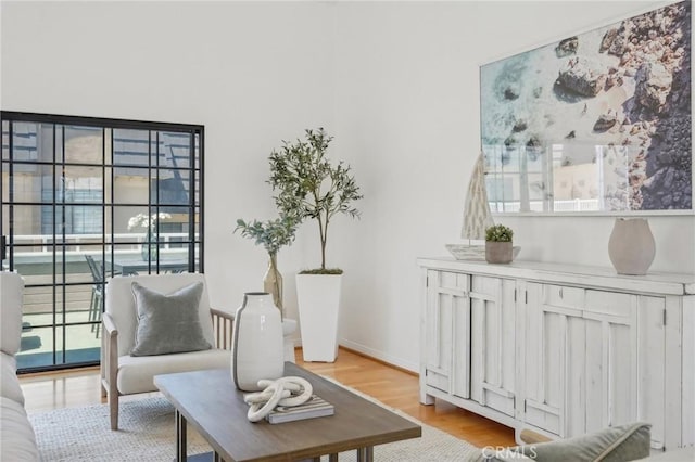 1924 Mathews Ave Unit B, Redondo Beach, CA 90278 - living area featuring light wood-style flooring and baseboards