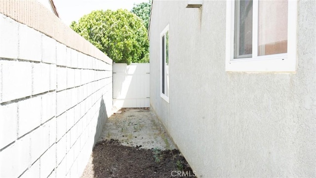 5538 Katrina Pl, Palmdale, CA 93552 - view of home's exterior featuring stucco siding