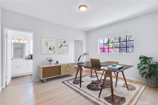 14807 Otsego St, Sherman Oaks, CA 91403 - home office with light wood finished floors