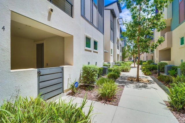 2140 Stellar Way Unit 4, Chula Vista, CA 91915 - view of home's community with a residential view