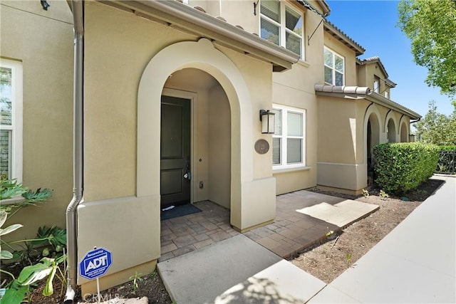 281 N Mar Vista Ave Unit 23, Pasadena, CA 91106 - entrance to property with stucco siding