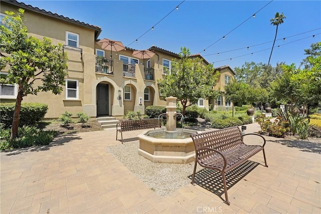 281 N Mar Vista Ave Unit 23, Pasadena, CA 91106 - view of patio / terrace with a balcony