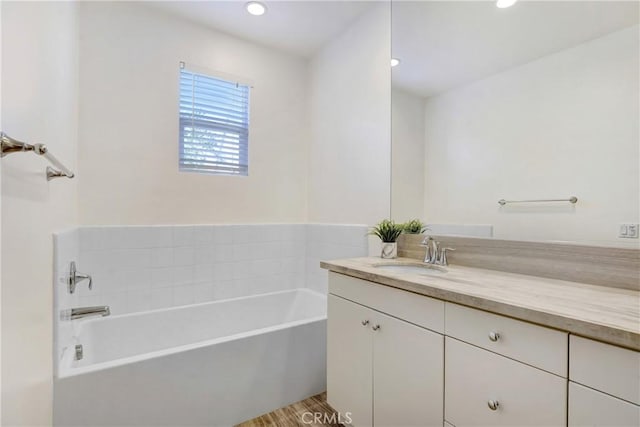281 N Mar Vista Ave Unit 23, Pasadena, CA 91106 - bathroom featuring vanity, a bath, and recessed lighting
