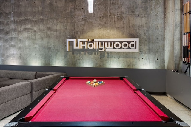 rec room with billiards
