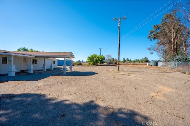 840 S Oak Glen Ave, Nipomo, CA 93444 - view of yard featuring fence