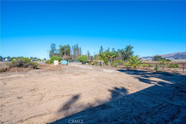 840 S Oak Glen Ave, Nipomo, CA 93444 - view of yard with a mountain view