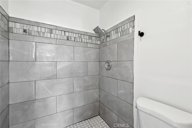 383 N Melrose Dr Unit G, Vista, CA 92083 - full bath with a tile shower and toilet