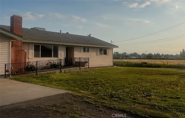 679 E Mulberry Ave, Porterville, CA 93257 - photo 1