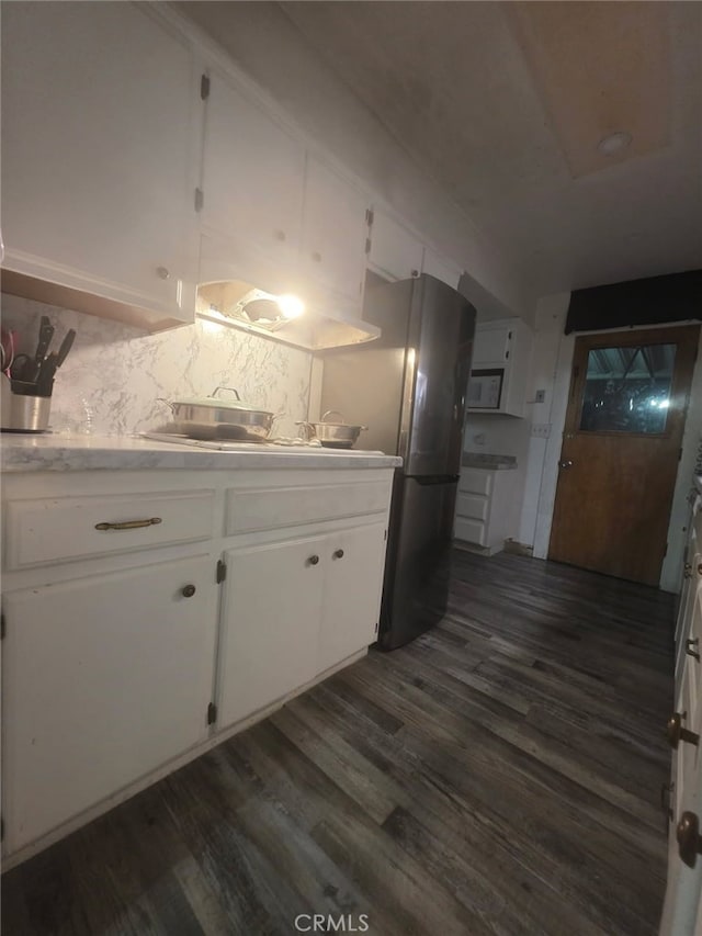679 E Mulberry Ave, Porterville, CA 93257 - photo 5