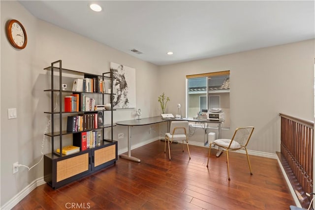 office area with hardwood / wood-style flooring, baseboards, and recessed lighting