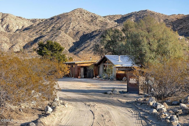 9427 T Circle Dr, Morongo Valley, CA 92256 - photo 2