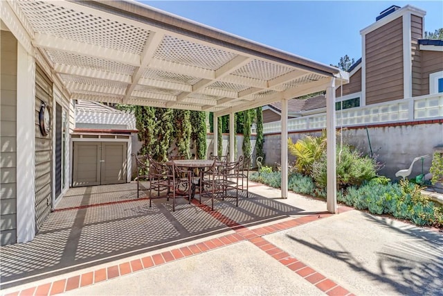 5760 E Hudson Bay Dr, Anaheim, CA 92807 - photo 25