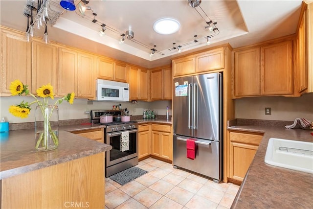 649 Olive St, Paso Robles, CA 93446 - photo 4