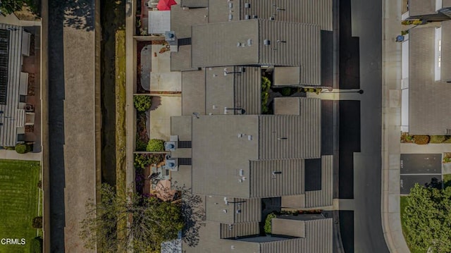 2451 Manet Ln, Simi Valley, CA 93063 - drone / aerial view