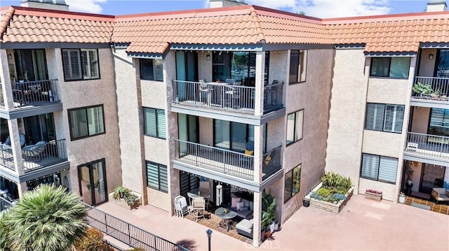 201 Bay Shore Ave Unit 209, Long Beach, CA 90803 - view of apartment building / complex