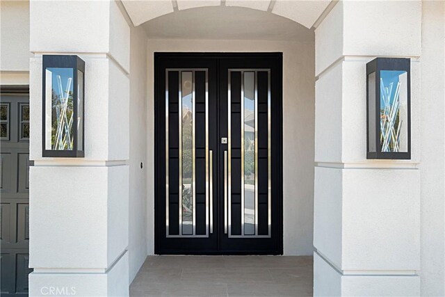 28 Brownsbury Rd, Laguna Niguel, CA 92677 - entrance to property with stucco siding
